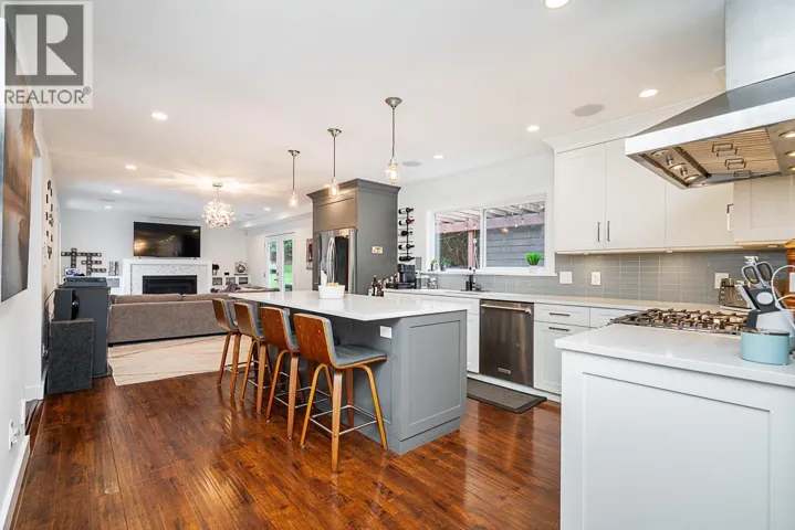 5244 CAMBRIDGE COURT, Delta, British Columbia V4M3Z1