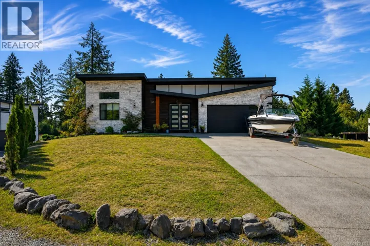 3211 Pinder Pl, Cobble Hill, British Columbia V0R1L6