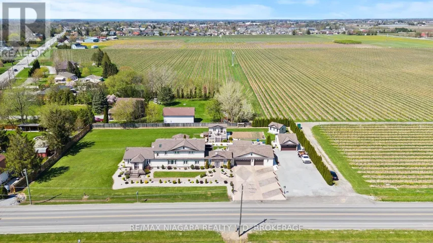 724 LINE 3 ROAD S, Niagara-on-the-Lake (Virgil), Ontario L0S1J0