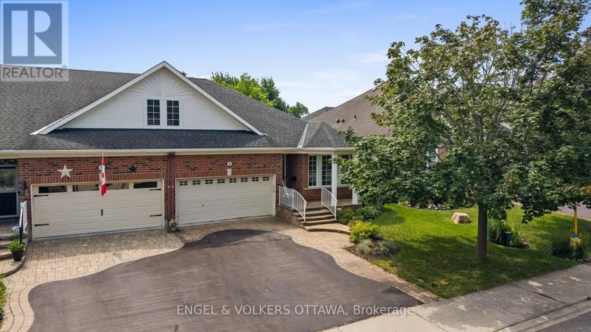 205 CAIRNSMORE CIRCLE, Ottawa, Ontario K2J0G4