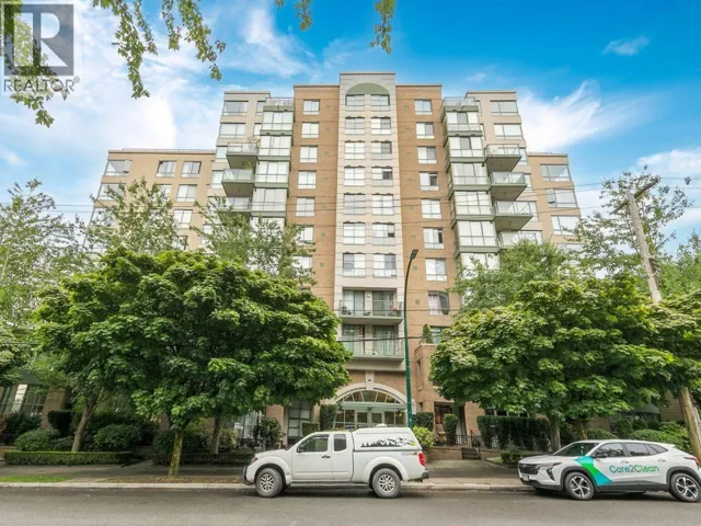 701 2288 PINE STREET, Vancouver, British Columbia V6J5G4