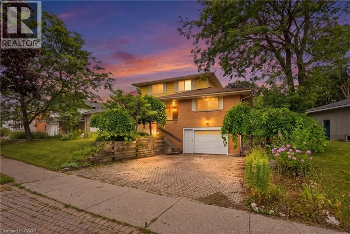 101 CROSBY Drive, Kitchener, Ontario N2B2L1