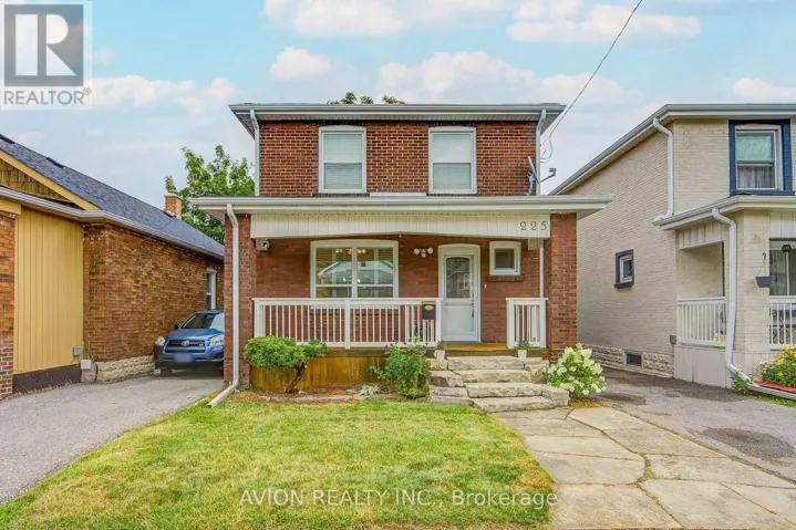 225 CLARKE STREET, Oshawa (Central), Ontario L1H5G2