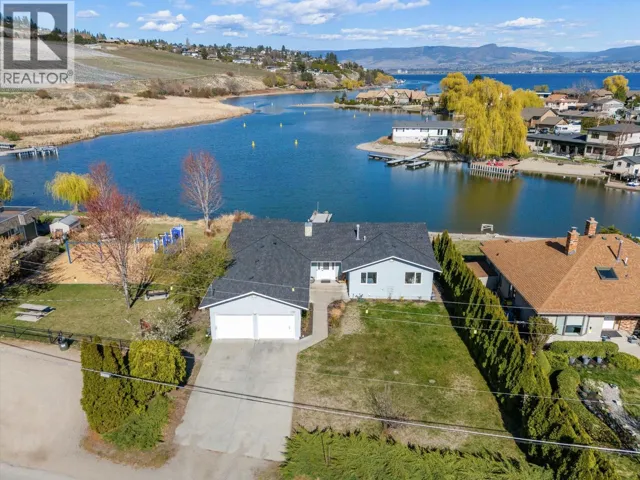 1428 Green Bay Road, West Kelowna, British Columbia V4T2B8