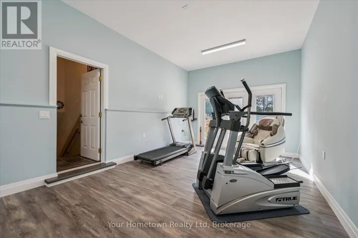 780