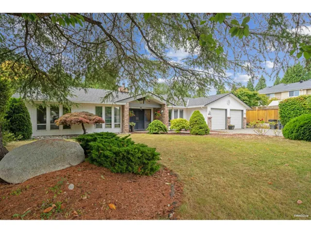 1691 143B STREET, Surrey, British Columbia V4A7L8