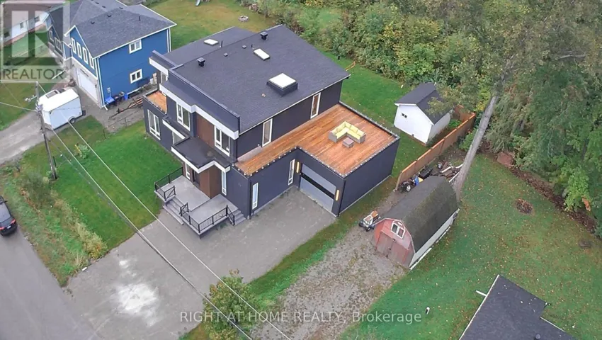 56 SALLOWS DRIVE, Tay, Ontario L0K2A0