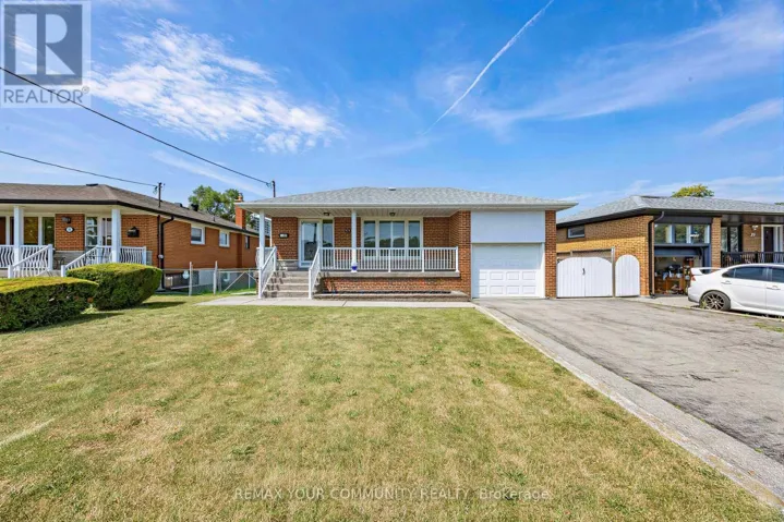 20 LINTHURST AVENUE, Toronto (Downsview-Roding-CFB), Ontario M3M1P2