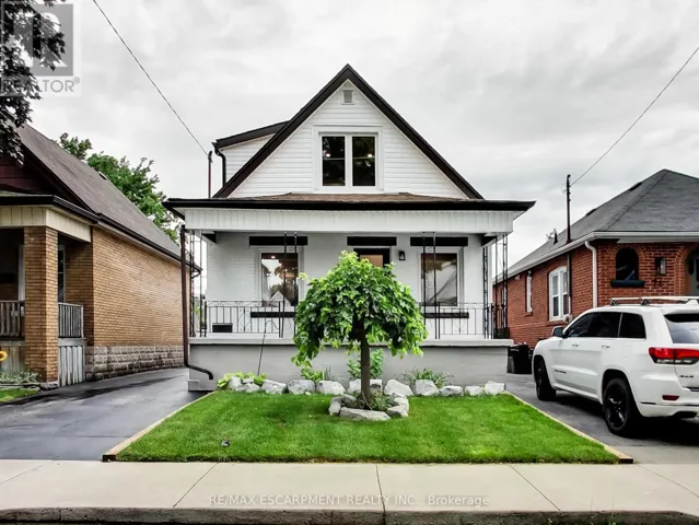67 COPE STREET, Hamilton (Homeside), Ontario L8H5B1