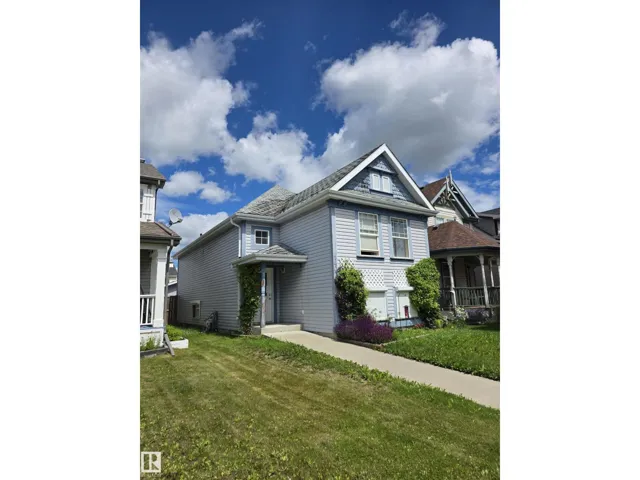 14072 151 AV NW, Edmonton, Alberta T6V1V1