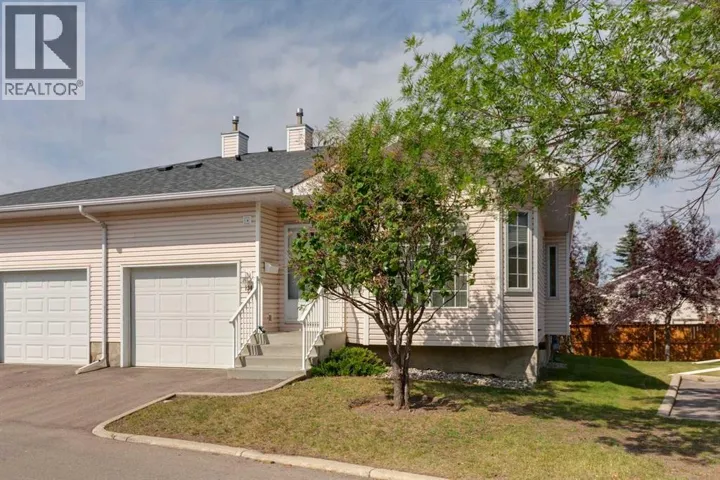 134 Hawkstone Manor NW, Calgary, Alberta T3G3X2