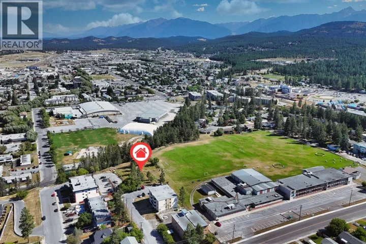 114 17A Avenue S, Cranbrook, British Columbia V1C3A5