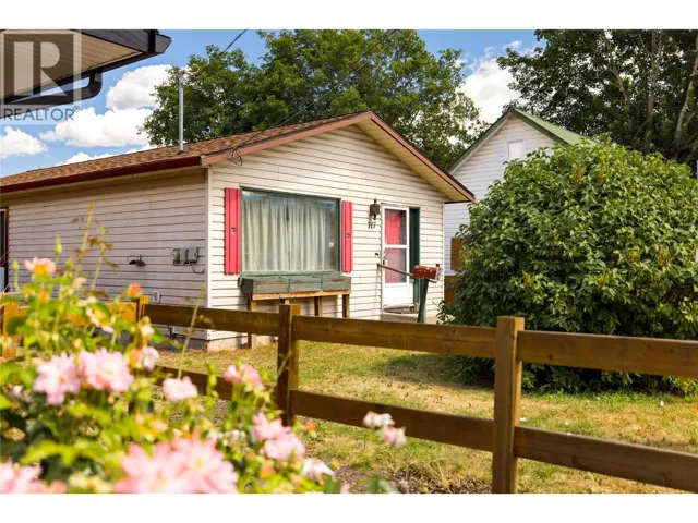 717 Regent Avenue, Enderby, British Columbia V0E1V2