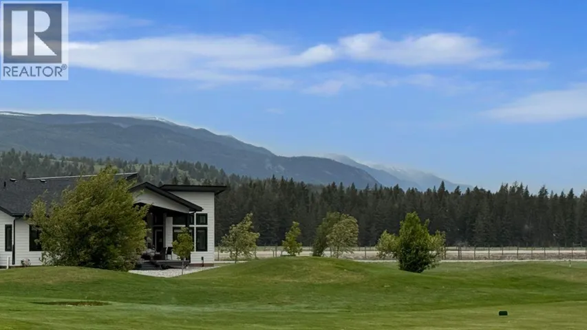 4962 RIVERSIDE Drive, Fairmont Hot Springs, British Columbia V0B1L1