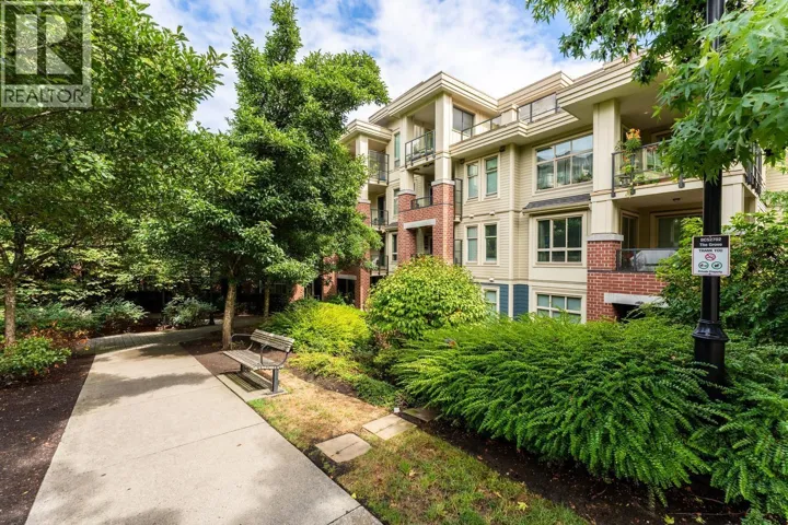 402 245 ROSS DRIVE, New Westminster, British Columbia V3L0C6