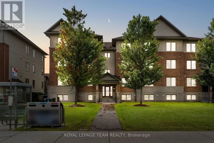 2 - 313 CRESTHAVEN DRIVE, Ottawa, Ontario K2G4R5