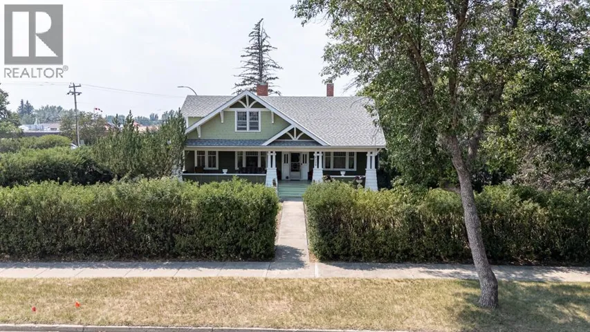 4309 2 Street W, Claresholm, Alberta T0L0T0