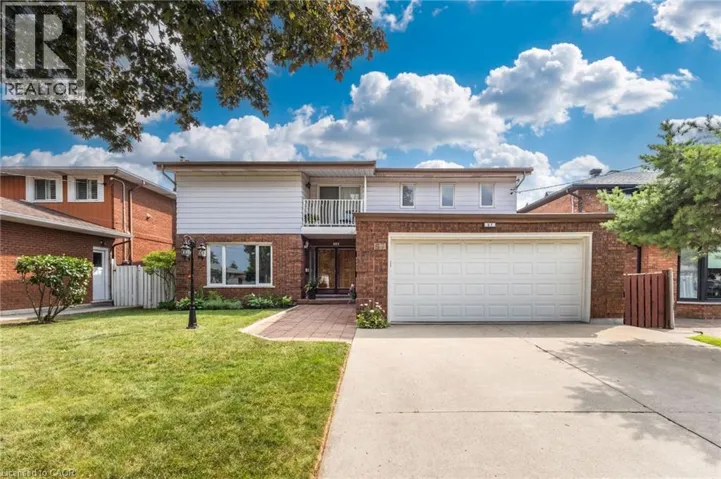 87 REGENT Avenue, Hamilton, Ontario L9B1T1