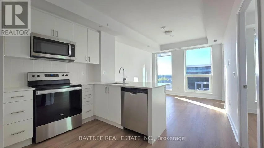 821 - 3240 WILLIAM COLTSON AVENUE, Oakville (OA Rural Oakville), Ontario L6H8C8