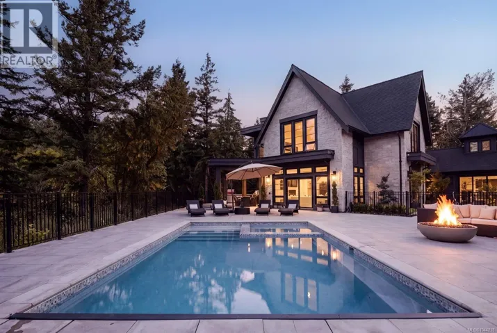 2060 Pinehurst Terr, Langford, British Columbia V9B3S3