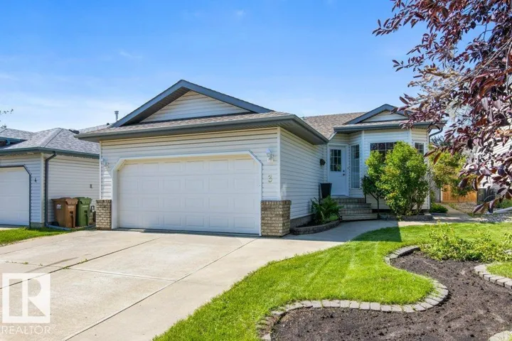 3 HOLLY PL, St. Albert, Alberta T8N6W7