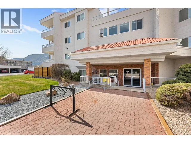 284 Yortkon Avenue Unit# 205, Penticton, British Columbia V2A3V5