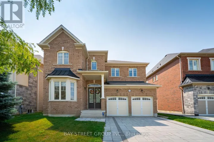 31 WOODGATE PINES DRIVE, Vaughan (Kleinburg), Ontario L4H4A8