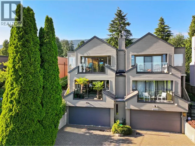 2379 MARINE DRIVE, West Vancouver, British Columbia V7V1K9