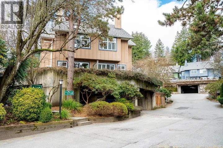 42 900 W 17TH STREET, North Vancouver, British Columbia V7P3K5