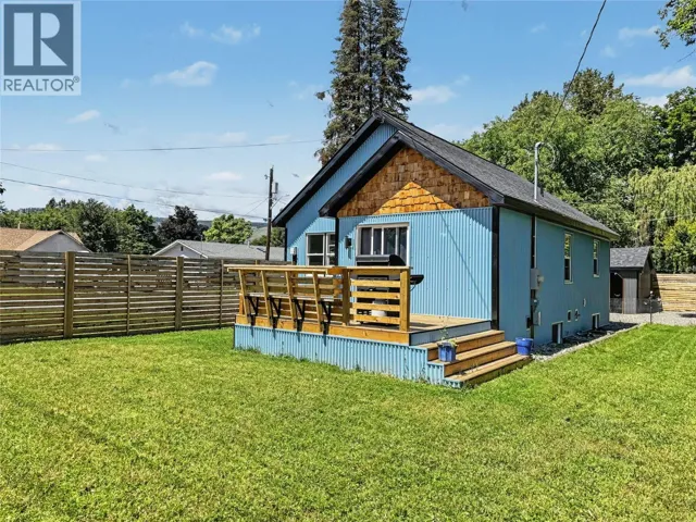 987 Kettle River Drive, Grand Forks, British Columbia V0H1H0