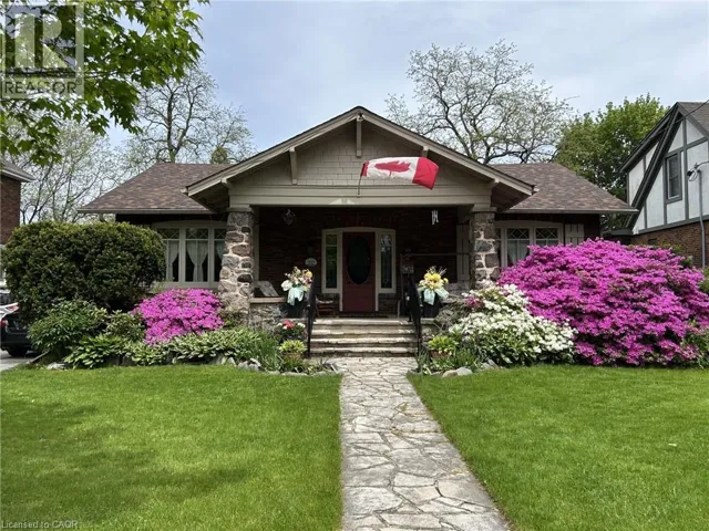 569 LOCUST Street, Burlington, Ontario L7S1V7