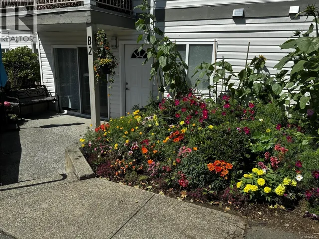 2 840 Braidwood Rd, Courtenay, British Columbia V9N3R9