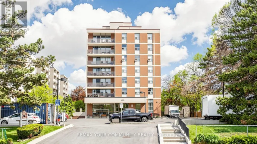 8 - 180 DUDLEY AVENUE, Markham (Thornhill), Ontario L3T4X2