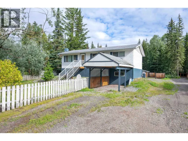 8396 CANTLE DRIVE, Prince George, British Columbia V2N6N3