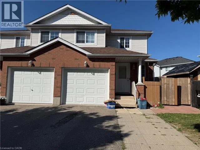 11 HACKBERRY Street Unit# 1, Kitchener, Ontario N2E3R2