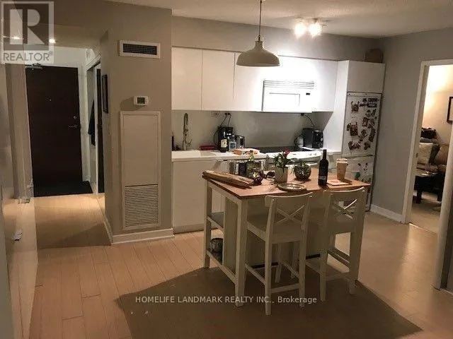 631 - 15 ICEBOAT TERRACE, Toronto (Waterfront Communities), Ontario M5V4A5