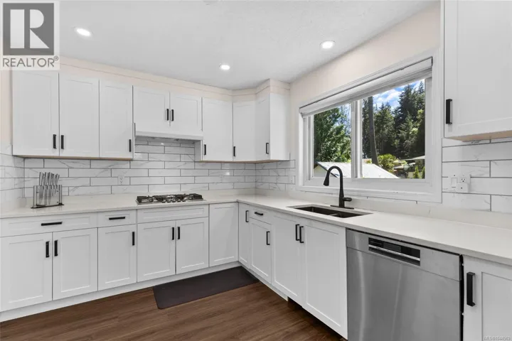 1039 Haslam Ave, Langford, British Columbia V9B2N3