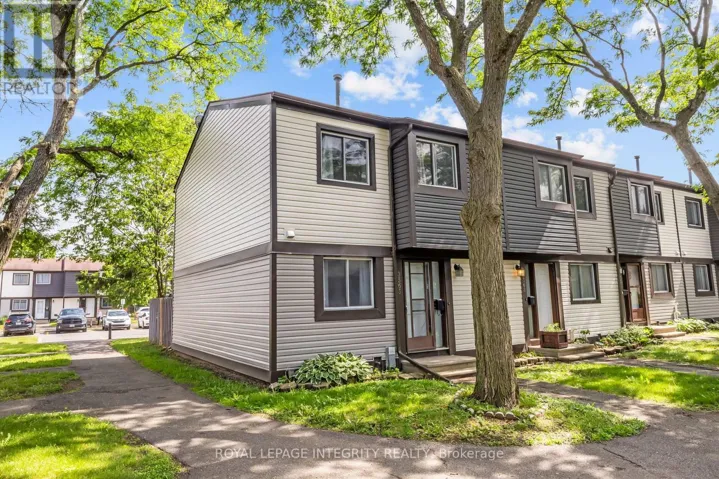 3565 ALADDIN LANE, Ottawa, Ontario K1T1E1