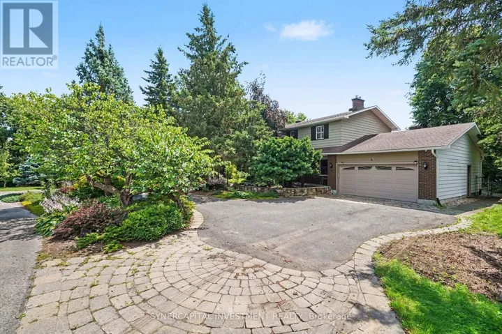 4 DORIS AVENUE, Ottawa, Ontario K1T3W8