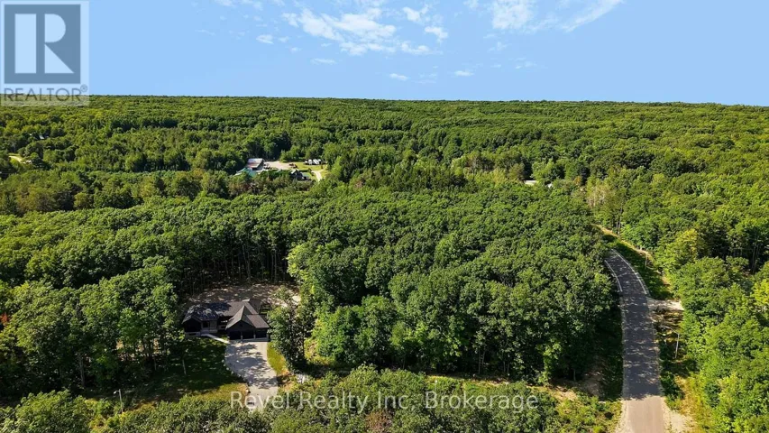 46 VOYAGEUR DRIVE, Tiny, Ontario L9M1R2