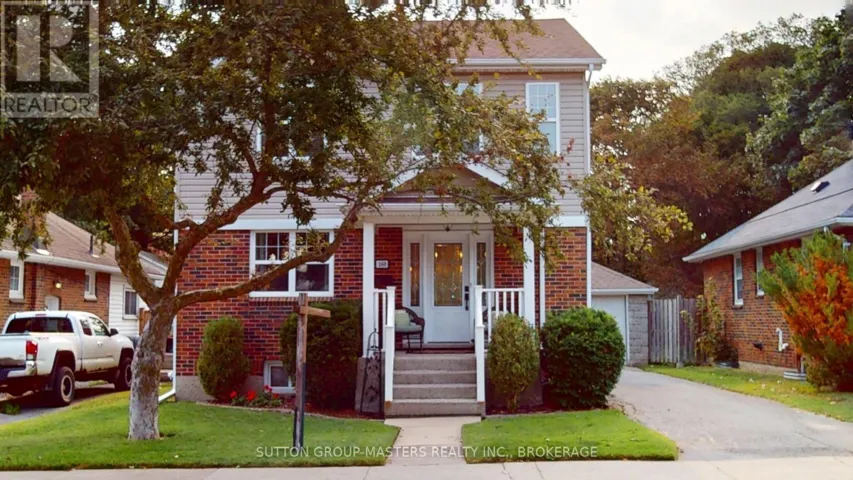160 NAPIER STREET, Kingston (Central City East), Ontario K7L4G5