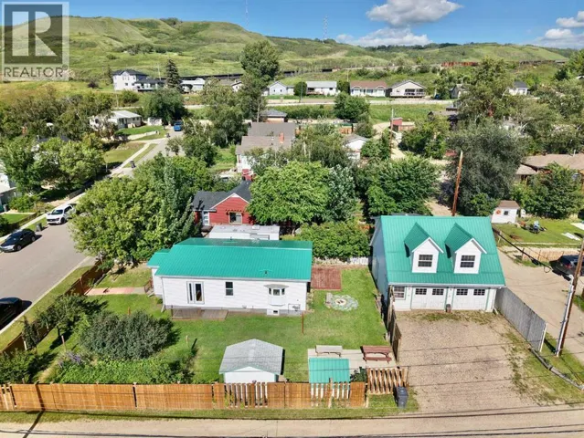 10111 106 Avenue, Peace River, Alberta T8S1K9