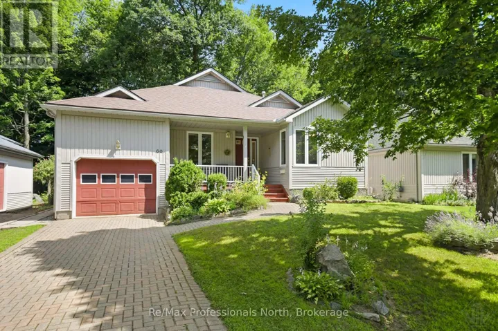 60 PINERIDGE GATE, Gravenhurst (Muskoka (S)), Ontario P1P1Y4