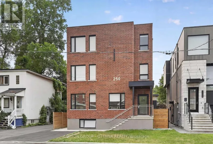 5 - 250 FERLAND STREET, Ottawa, Ontario K1L7T6