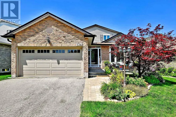 134 HURON HEIGHTS DRIVE, Newmarket (Huron Heights-Leslie Valley), Ontario L3Y6N3