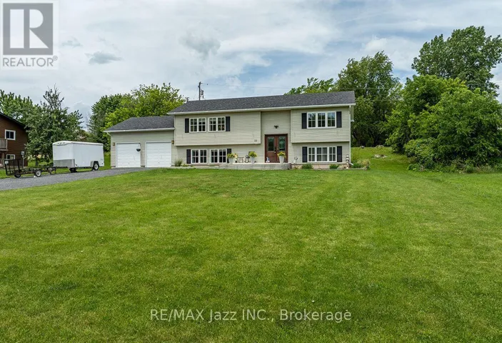 23 BAYVIEW DRIVE, Greater Napanee (Greater Napanee), Ontario K7R3K8