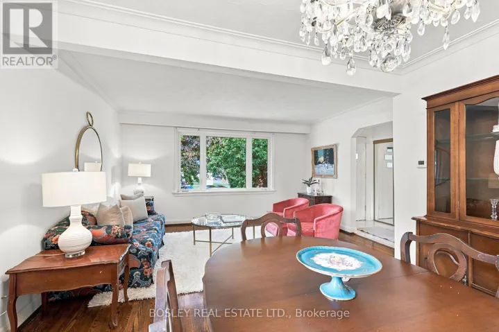 87 BRIGHTON AVENUE, Toronto (Bathurst Manor), Ontario M3H4C7