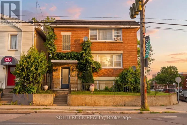 289 MCARTHUR AVENUE, Ottawa, Ontario K1L6P3