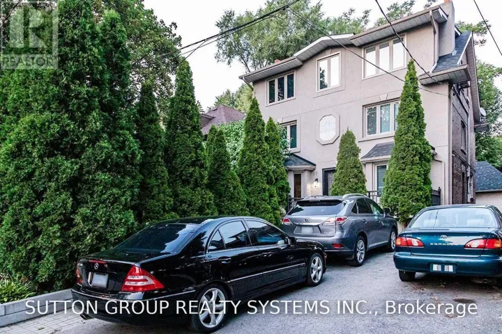 27 INDIAN GROVE, Toronto (High Park-Swansea), Ontario M6R2Y1