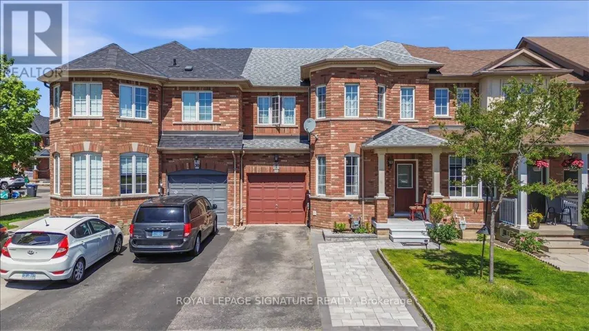 28 POMPANO PLACE, Brampton (Bram East), Ontario L6P1N5